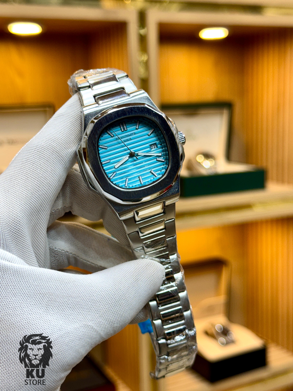 Patek Philippe Quartz Watch Sky Blue Dial Men’s Premium Timepiece