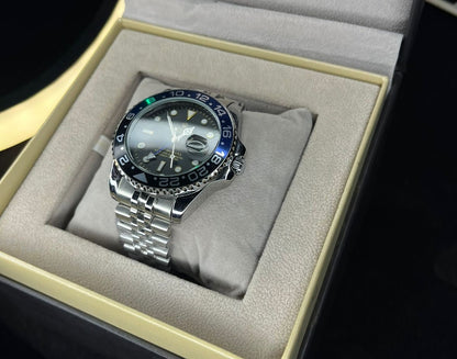 RLX GMT Master | 40mm Stainless Steel | Batman Bezel on Jubilee Chain