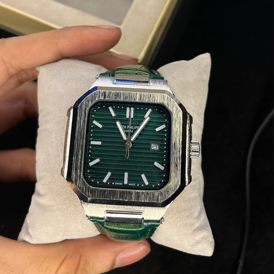 Patek Philippe Cubitus – Men's Watch | Green Dial with Date | Green Leather Strap