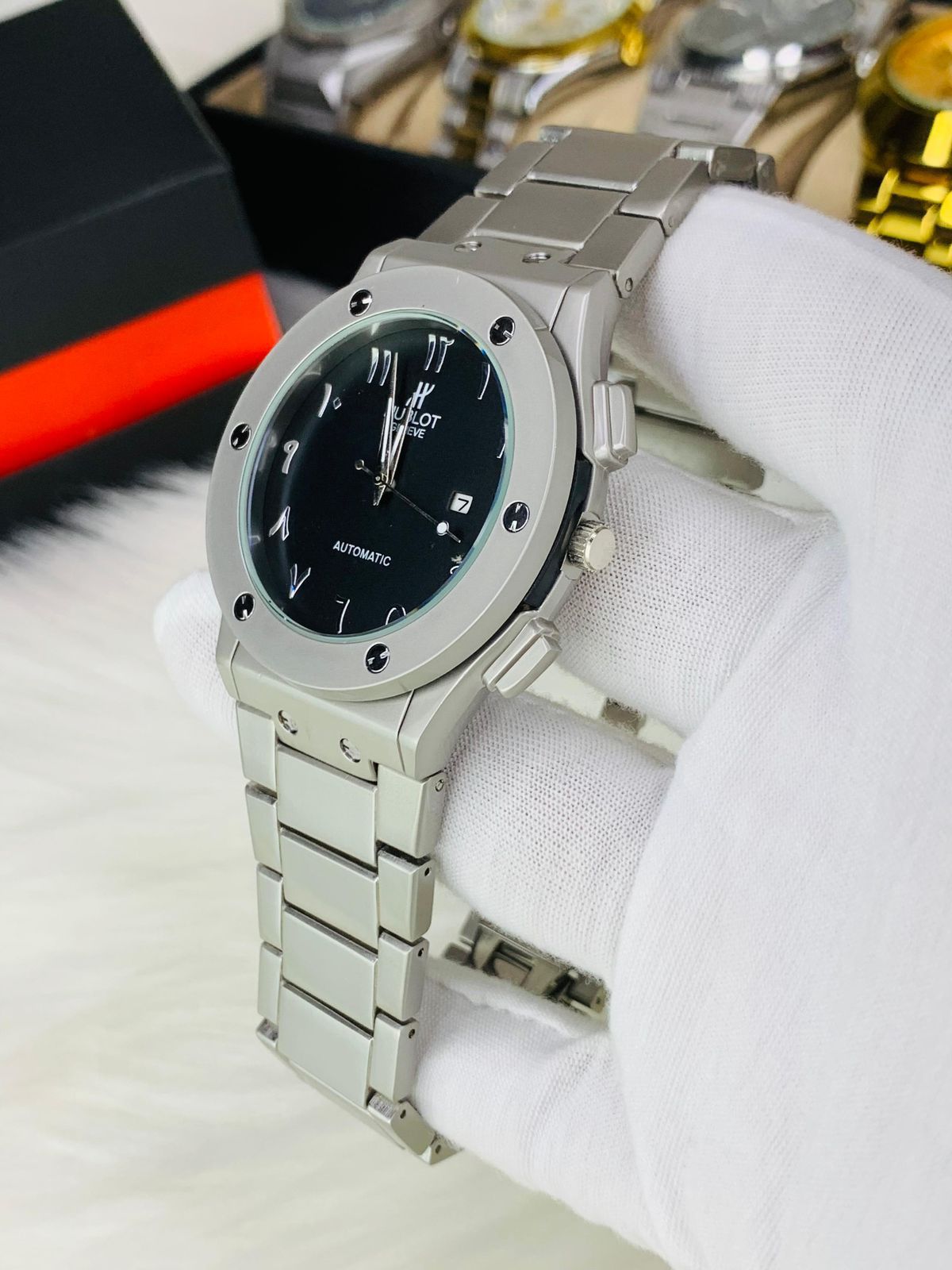 Hublot Classic Edition Watch for Men – Arabic Dial | Silver Chain | Black Date Dial