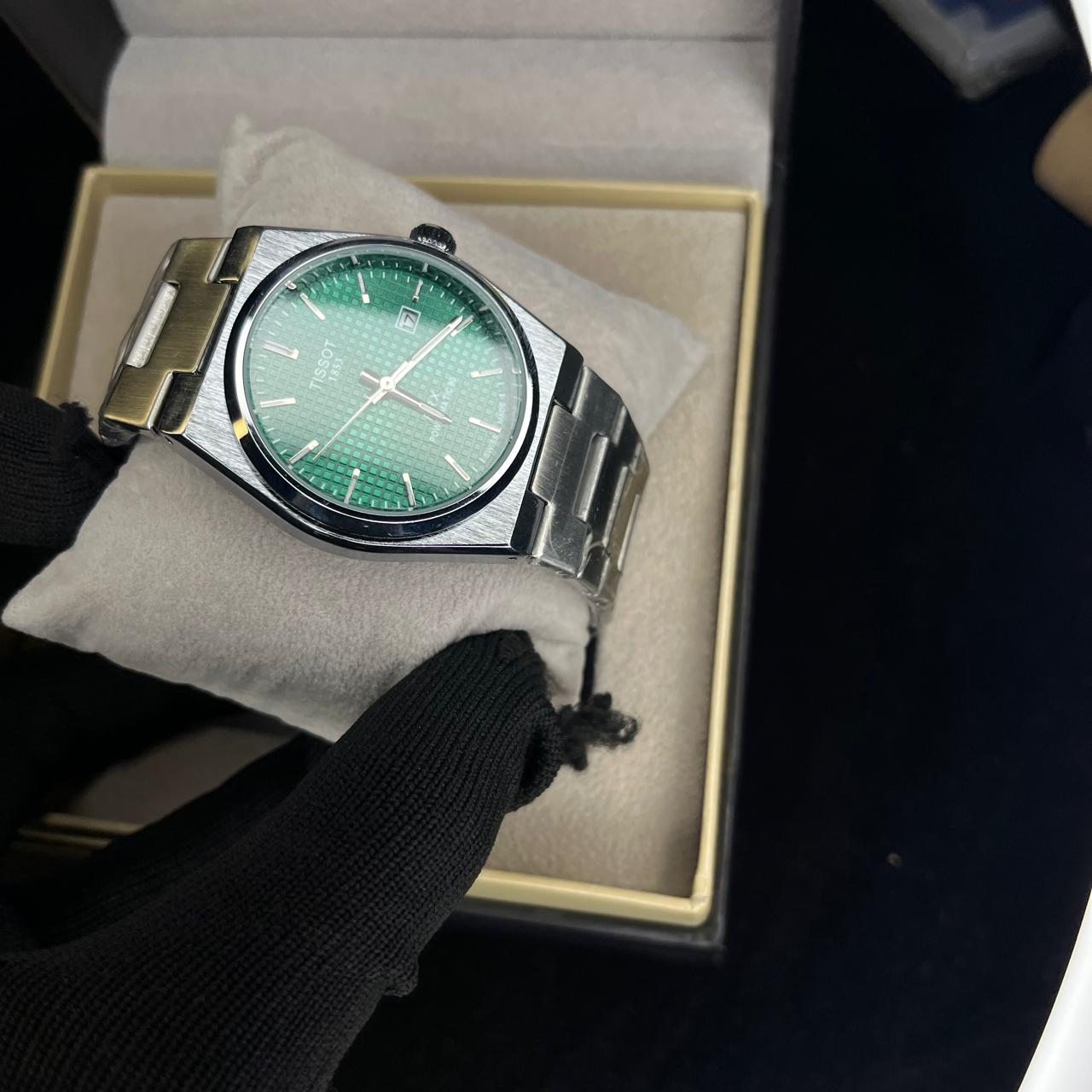 Tissot PRX Men's Quartz 40mm – Green Dial, Date Display, Silver Chain