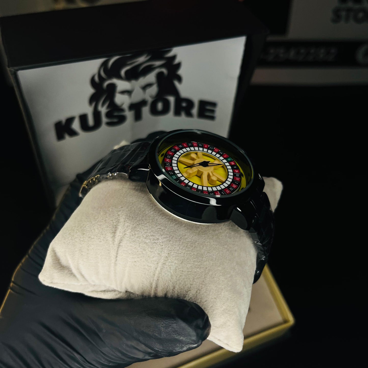 Casino Roulette Men’s Watch – Yellow Dial | Rotating Dial Stainless Steel