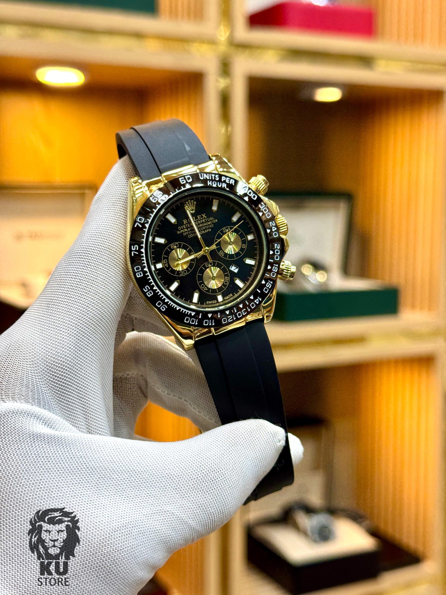 Rolex Men’s Date Dial Silicon Strap Watch